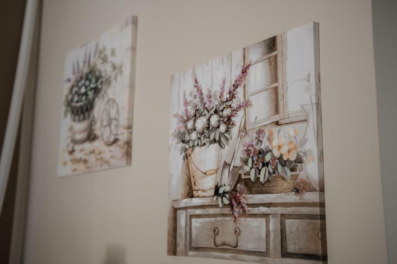 Da Nonna Maria Bed & Breakfast Boscotrecase ภายนอก รูปภาพ
