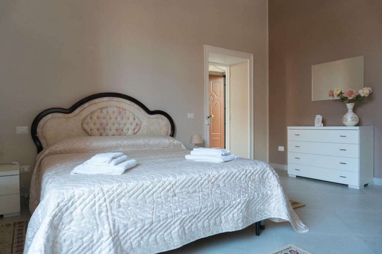 Da Nonna Maria Bed & Breakfast Boscotrecase ภายนอก รูปภาพ